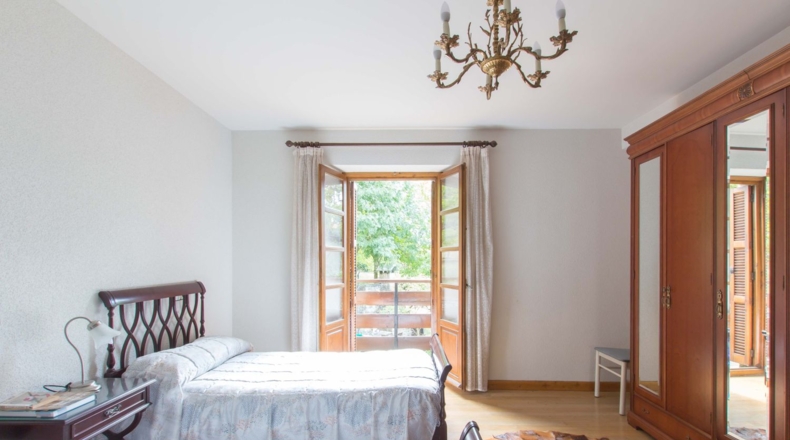 Navarre - Gascue - 5106m2