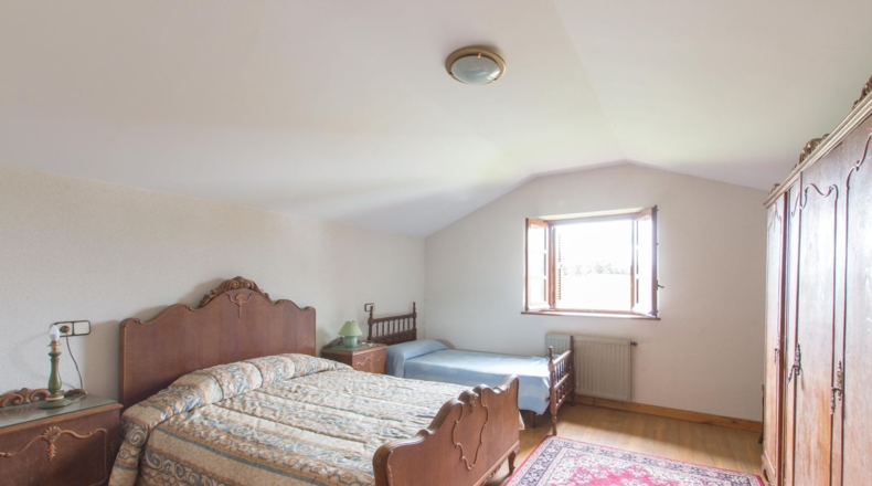 Navarre - Gascue - 5106m2