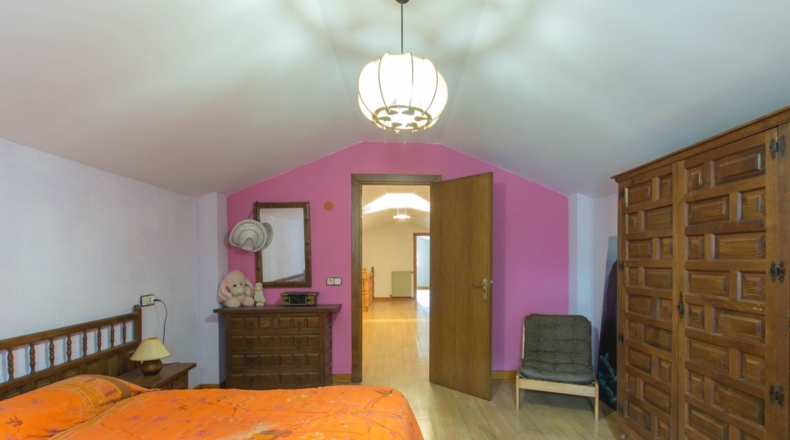 Navarre - Gascue - 5106m2