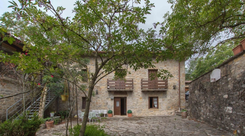 Navarre - Gascue - 5106m2