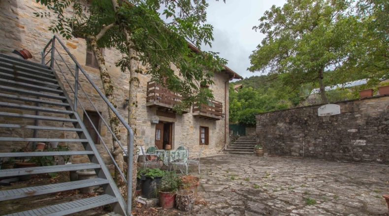 Navarre - Gascue - 5106m2