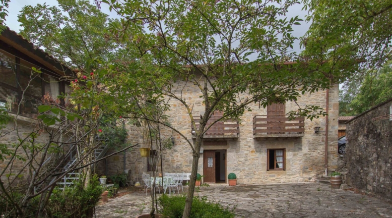 Navarre - Gascue - 5106m2