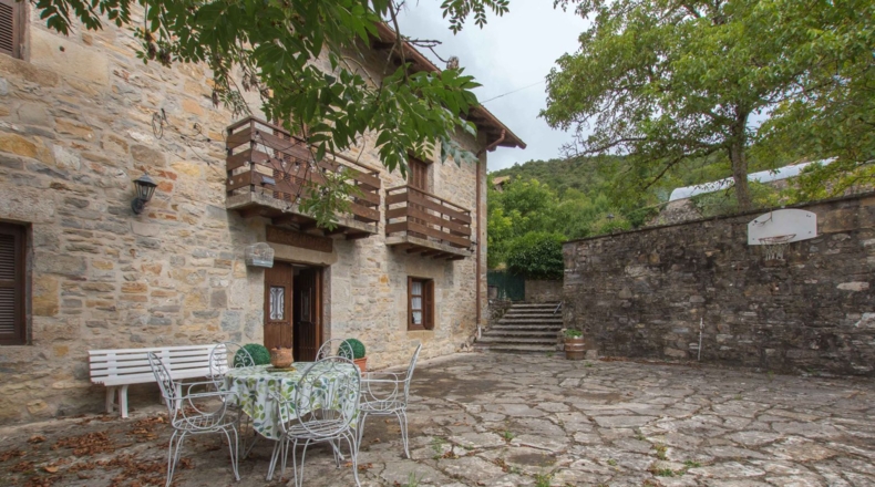 Navarre - Gascue - 5106m2