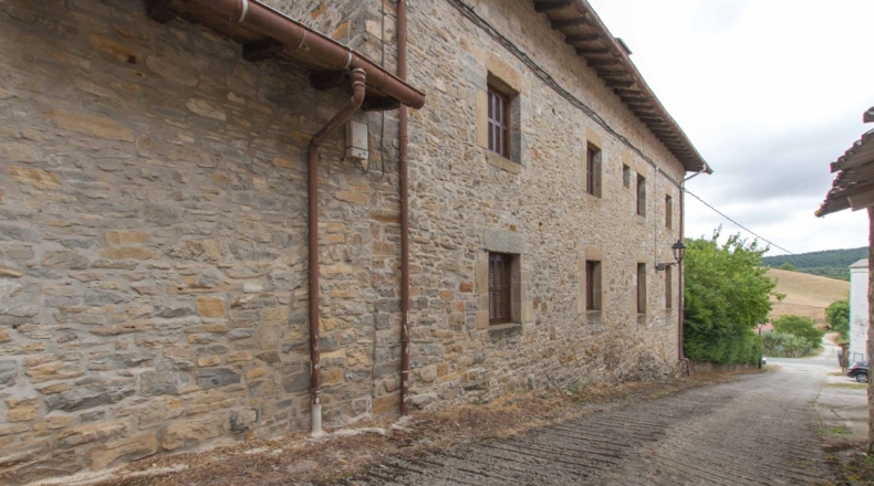 Navarre - Gascue - 5106m2