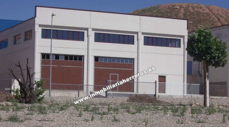 La Rioja - Fuenmayor - 630m2