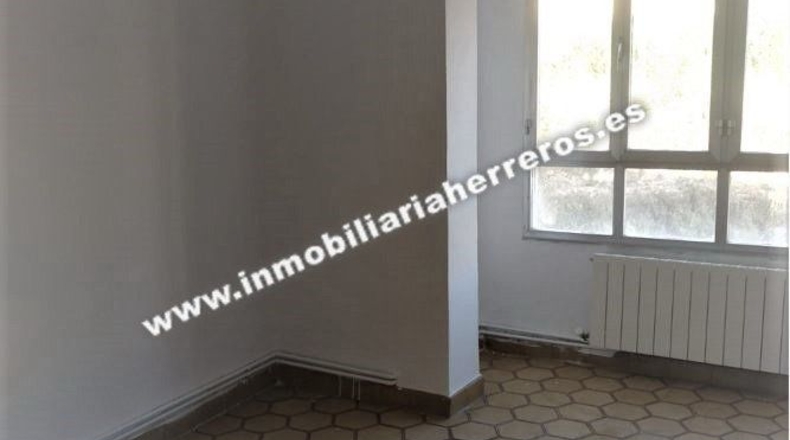 La Rioja - La Unión de los Tres Ejércitos - 170m2