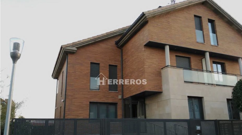 La Rioja - Navarrete - 300m2
