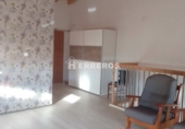 Отдельно стоящий дом с участком на продажу в городе La Villa de Ocón. Фото