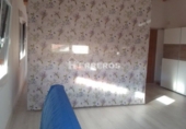 Отдельно стоящий дом с участком на продажу в городе La Villa de Ocón. Фото