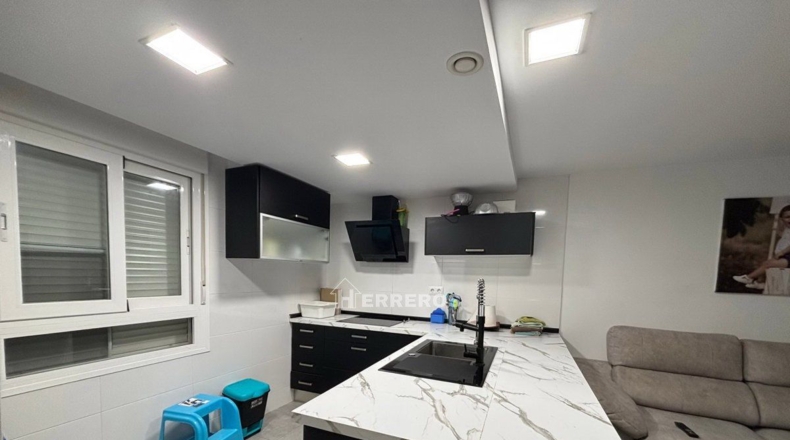 Ла-Риоха - Villamediana de Iregua - 250m2