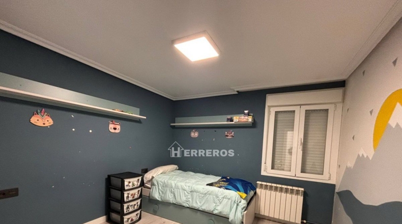 Ла-Риоха - Villamediana de Iregua - 250m2