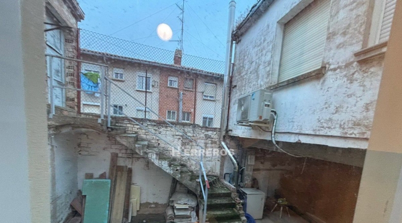 Ла-Риоха - Villamediana de Iregua - 250m2