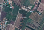 Земля на продажу у города Albelda de Iregua. Фото