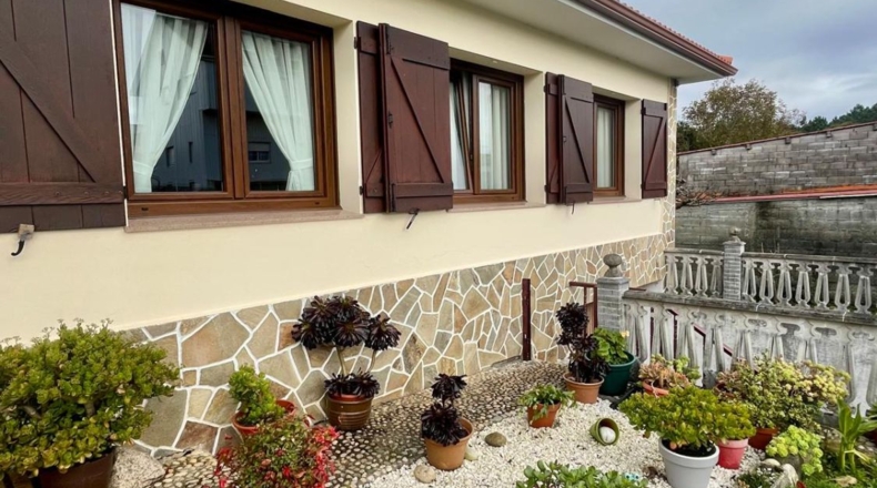 La Coruña - Carballo - 8782m2