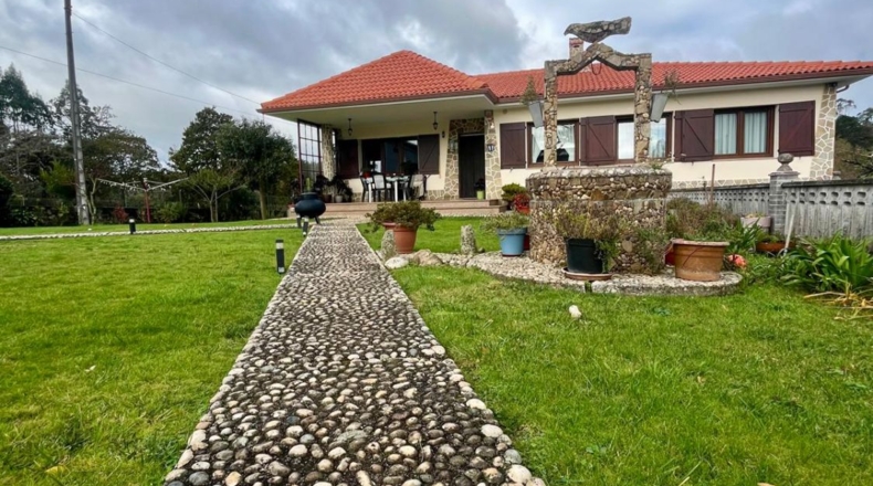 La Coruña - Carballo - 8782m2