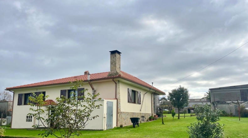 La Coruña - Carballo - 8782m2