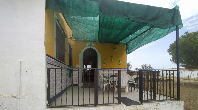 Badajoz - Valverde de Leganés - 22000m2