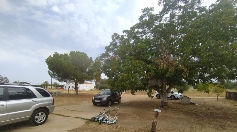Badajoz - Valverde de Leganés - 22000m2
