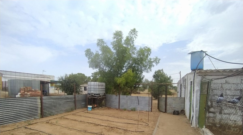 Badajoz - Valverde de Leganés - 22000m2