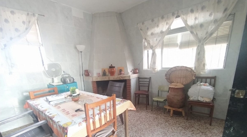Badajoz - Valverde de Leganés - 22000m2