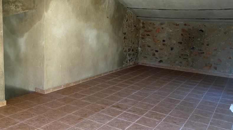 Cáceres - Valencia de Alcántara - 2500m2