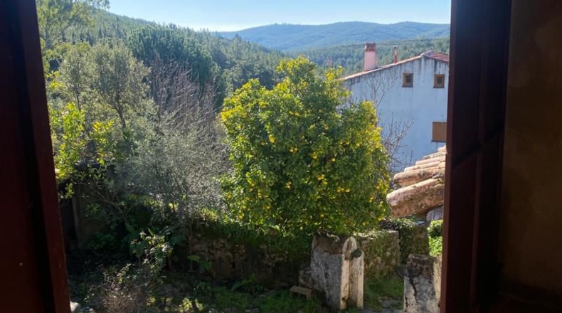 Cáceres - Valencia de Alcántara - 2500m2