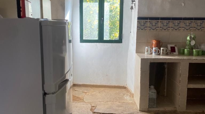 Cáceres - Valencia de Alcántara - 2500m2