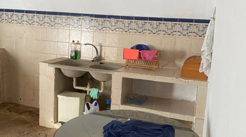 Cáceres - Valencia de Alcántara - 2500m2