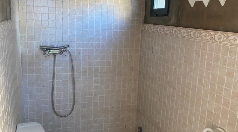 Cáceres - Valencia de Alcántara - 2500m2