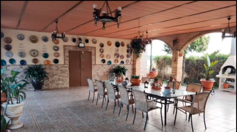 Badajoz - Mérida - 2990m2