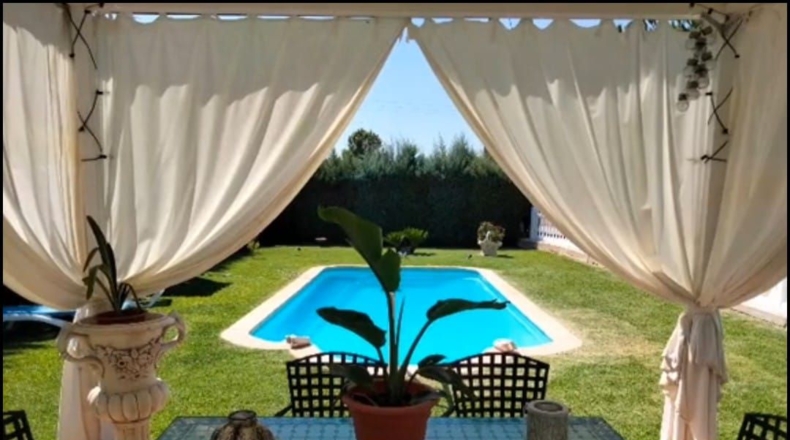 Badajoz - Mérida - 2990m2