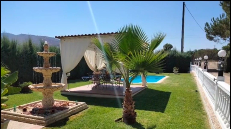 Badajoz - Mérida - 2990m2
