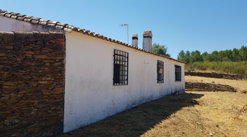 Badajoz - La Codosera - 23330m2