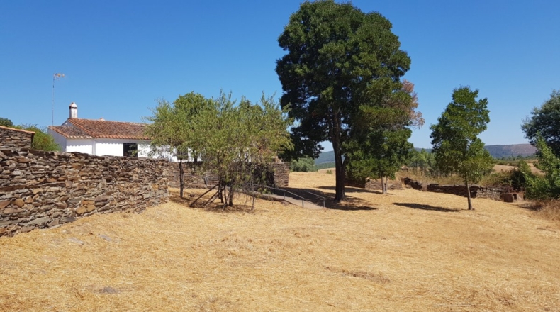 Badajoz - La Codosera - 23330m2