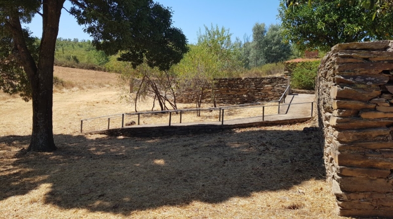 Badajoz - La Codosera - 23330m2