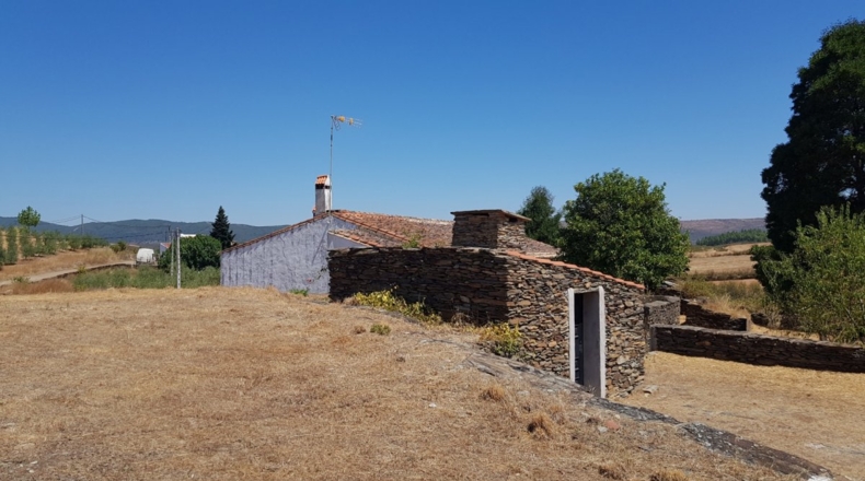 Badajoz - La Codosera - 23330m2
