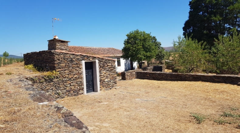Badajoz - La Codosera - 23330m2
