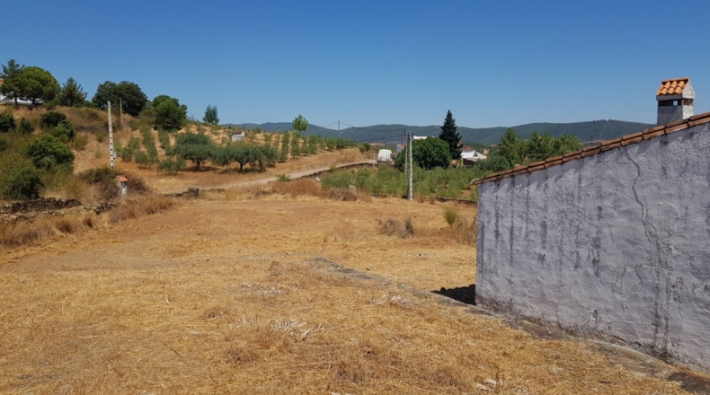 Badajoz - La Codosera - 23330m2