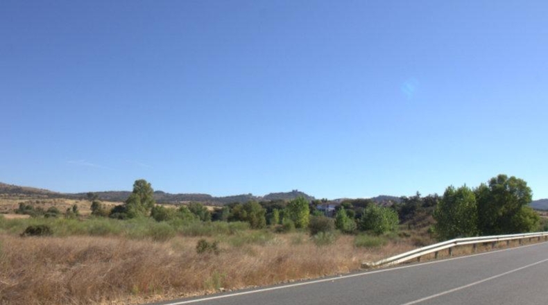 Badajoz - Alburquerque - 22338m2