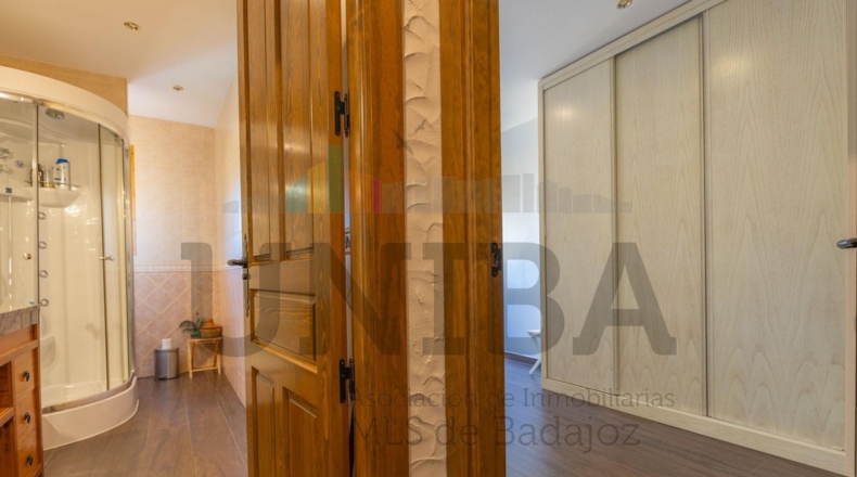Badajoz - La Codosera - 1264m2