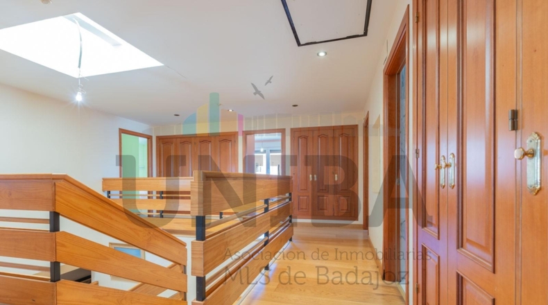 Badajoz - Badajoz - 1055m2