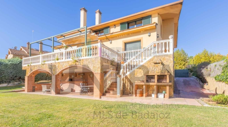 Badajoz - Badajoz - 1055m2