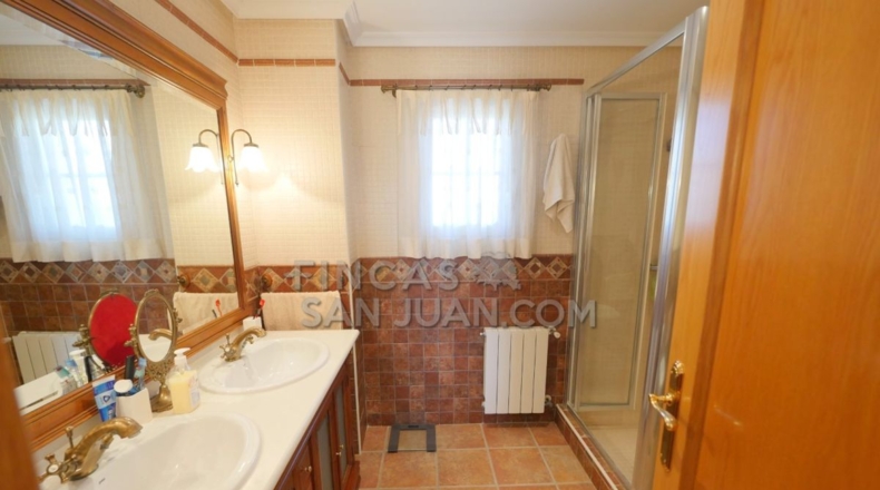 Alicante - Muchamiel - 980m2