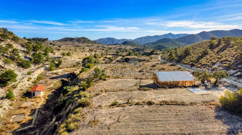 Alicante - l'Almoraig - 630000m2