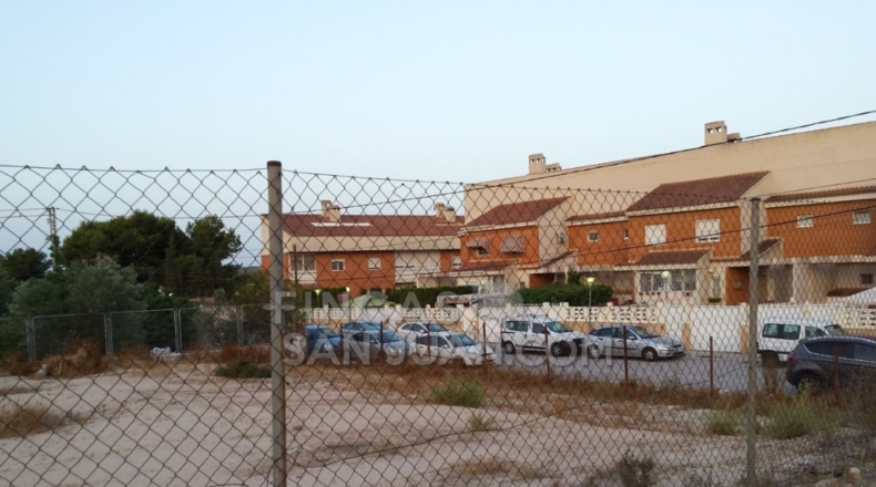 Alicante - Muchamiel - 1059m2