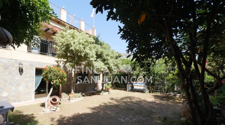 Alicante - Campello - 1400m2