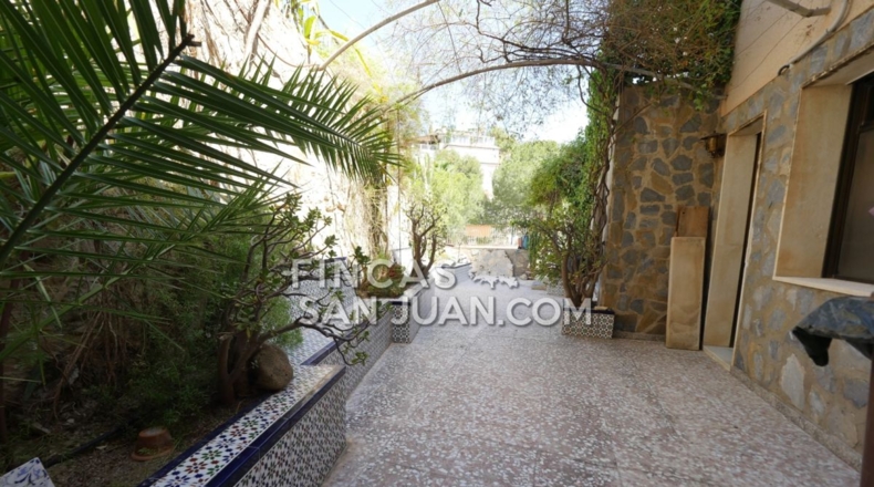 Alicante - Campello - 1400m2