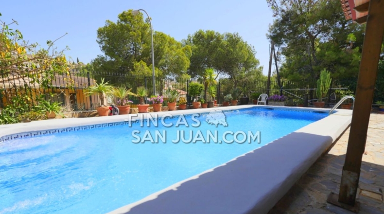 Alicante - Campello - 1400m2