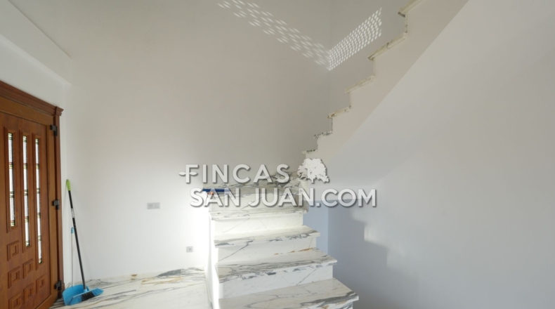 Alicante - Campello - 895m2