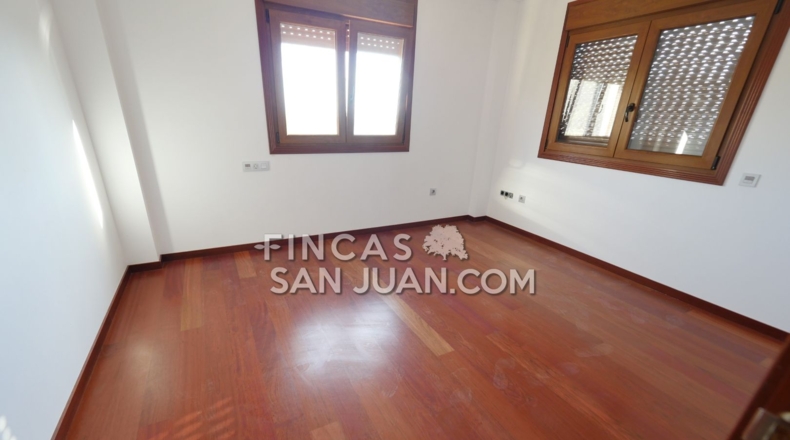 Alicante - Campello - 895m2